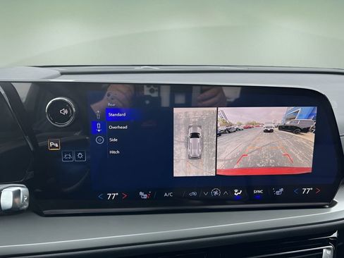 New 2026 Chevrolet Traverse LT w/ Midnight/Sport Edition image 14