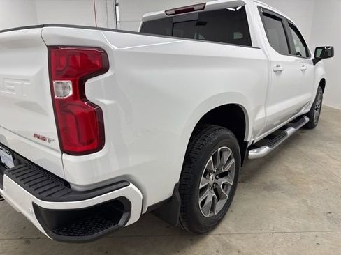 Used 2022 Chevrolet Silverado 1500 RST w/ Convenience Package II image 5