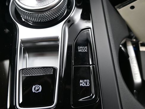 New 2026 Kia Carnival SX Prestige image 25