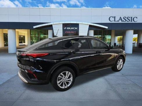 New 2026 Buick Envista Preferred w/ Convenience I Package FWD image 8