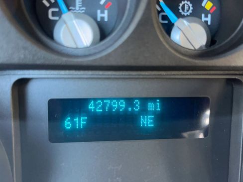 Used 2016 Ford F250 XL w/ Power Equipment Group image 31