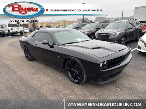 Used 2017 Dodge Challenger R/T w/ Blacktop Package image 1