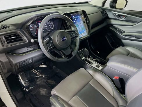 Used 2024 Subaru Ascent Onyx Edition w/ Popular Package Onyx AWD/4WD image 9