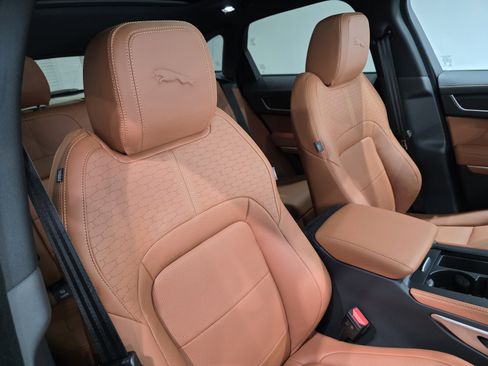 New 2026 Jaguar F-PACE R-Dynamic S AWD/4WD image 22
