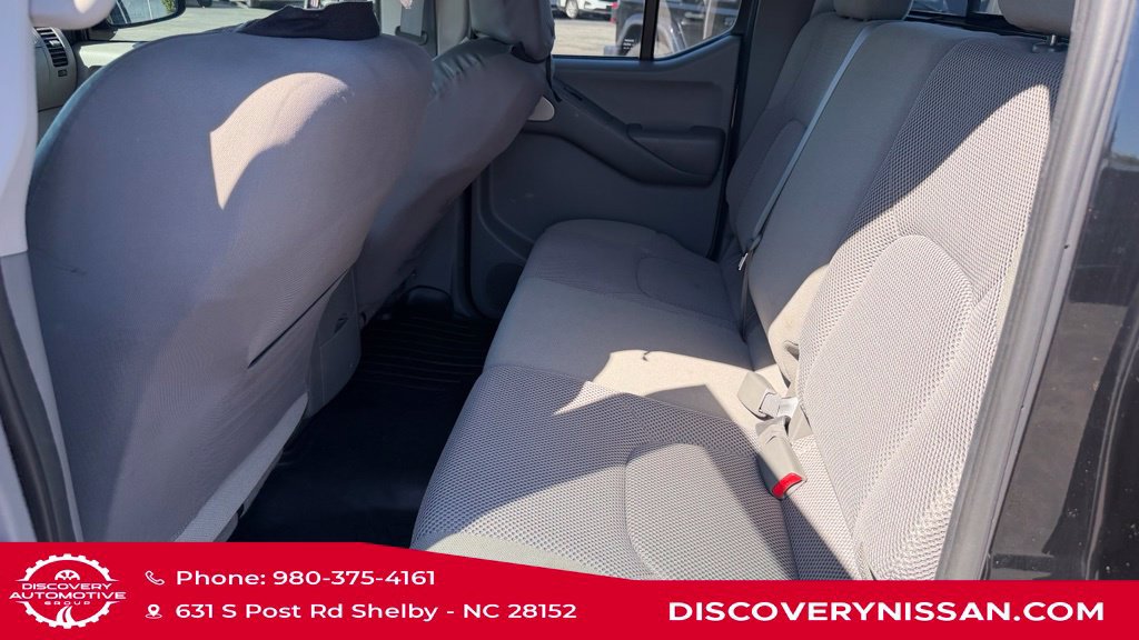 Used 2018 Nissan Frontier SV AWD/4WD image 14