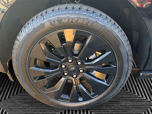 New 2025 Ford Expedition Max Platinum w/ Stealth Appearance Package image 14