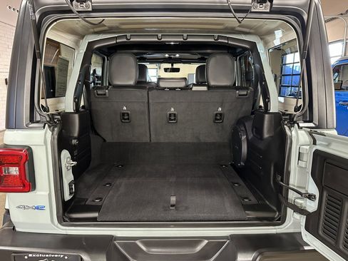 Used 2023 Jeep Wrangler Sahara 4xe w/ Cold Weather Group image 15