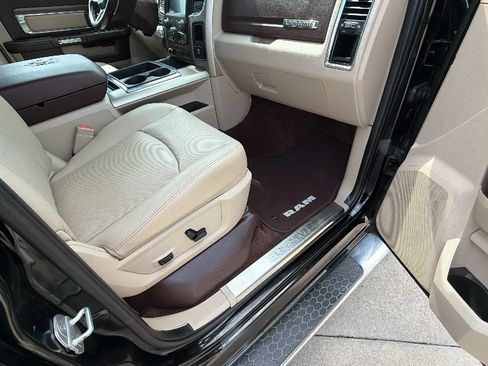 Used 2013 RAM 1500 Laramie w/ Convenience Group AWD/4WD image 76