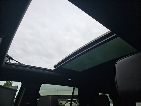 Certified 2023 Chevrolet Tahoe RST w/ Luxury Package image 38