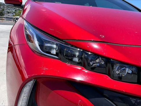 Used 2022 Toyota Prius Prime XLE FWD image 31