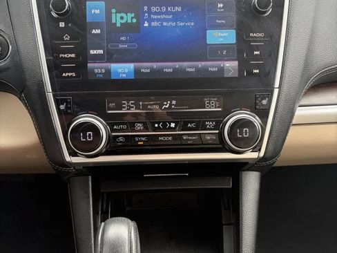 Used 2019 Subaru Outback 2.5i Limited AWD/4WD image 21