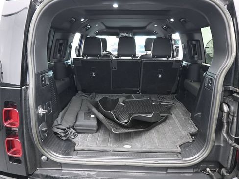 Used 2023 Land Rover Defender 130 SE AWD/4WD image 41