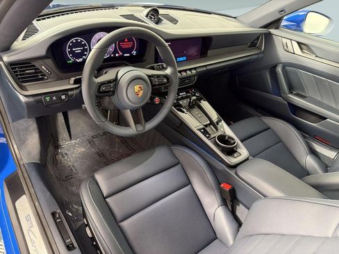 Certified 2025 Porsche 911 Carrera S RWD image 4
