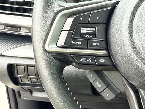 Used 2019 Subaru Forester Premium AWD/4WD image 43