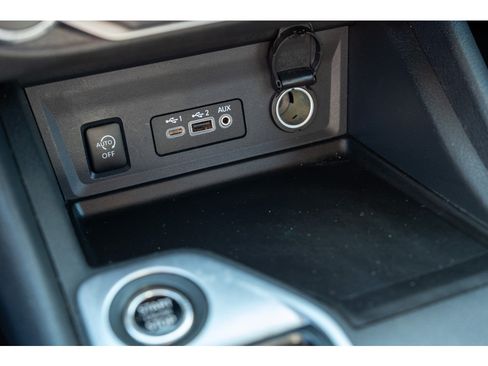 Used 2025 Nissan Sentra SV FWD image 26