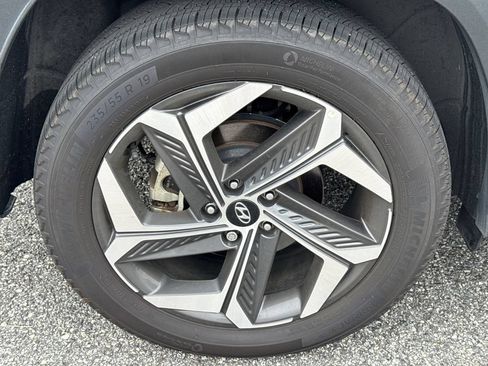Used 2024 Hyundai Tucson Limited AWD/4WD image 17
