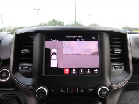 Used 2022 RAM 3500 Tradesman w/ Safety Group image 25