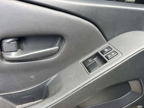 Used 2023 Nissan Frontier S w/ Technology Package RWD image 20