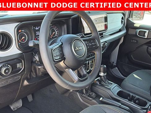 Used 2024 Jeep Wrangler Sport S image 11