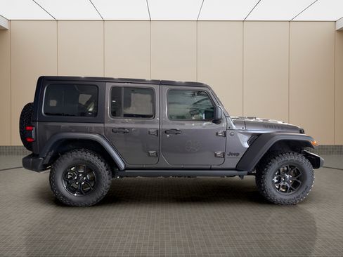 Used 2025 Jeep Wrangler Unlimited Sport AWD/4WD image 6