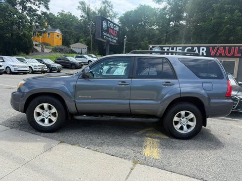 Used 2006 Toyota 4Runner Sport RWD image 2
