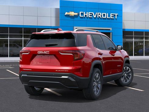 New 2026 GMC Terrain Elevation w/ Elevation Premium Package FWD image 4