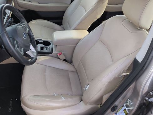 Used 2016 Subaru Legacy 2.5i Limited w/ Popular Package #4 image 16