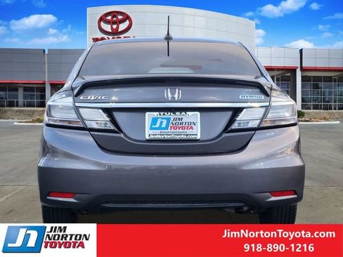 Used 2015 Honda Civic Hybrid Sedan image 6
