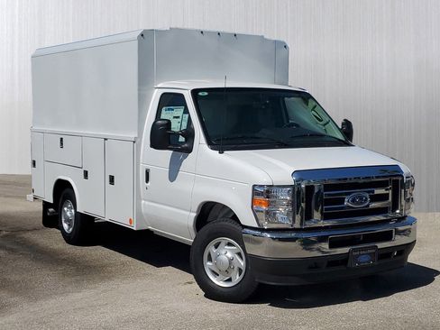 New 2025 Ford E-350 and Econoline 350 Super Duty w/ Power Equipment Group image 1