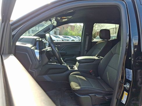 Used 2023 Chevrolet Colorado LT w/ LT Convenience Package image 19
