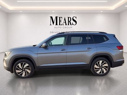 Used 2025 Volkswagen Atlas SE