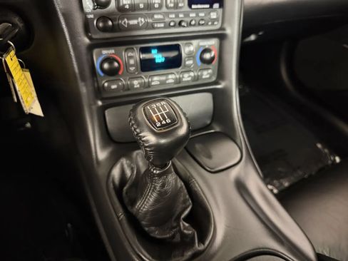 Used 2001 Chevrolet Corvette Z06 w/ Memory Pkg RWD image 21