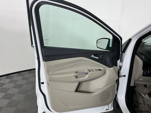 Used 2016 Ford Escape Titanium AWD/4WD image 13