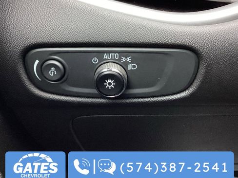 Used 2024 Chevrolet Malibu LT image 26