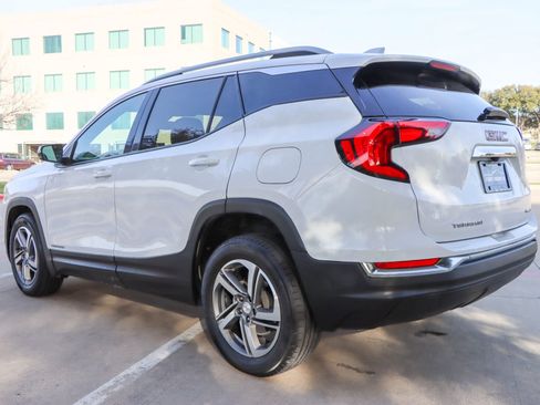 Used 2021 GMC Terrain SLT AWD/4WD image 5