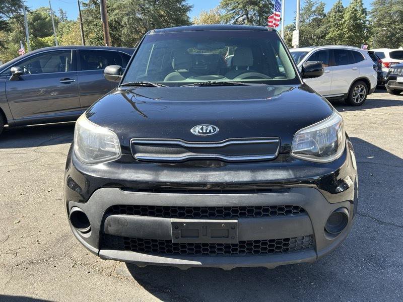 Used 2017 Kia Soul FWD image 2