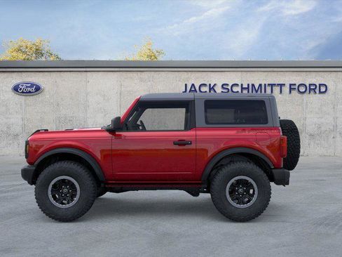 New 2025 Ford Bronco 2-Door w/ Sasquatch Package image 3