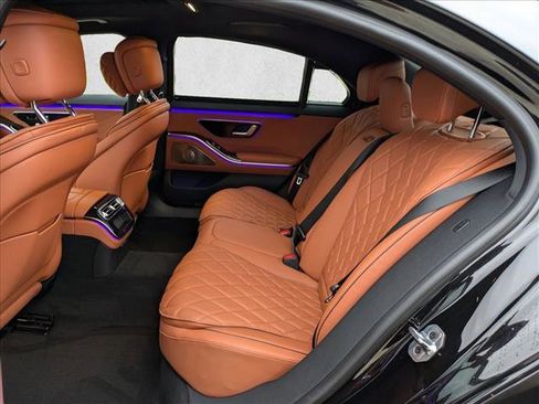 New 2026 Mercedes-Benz S 580 4MATIC Sedan image 17
