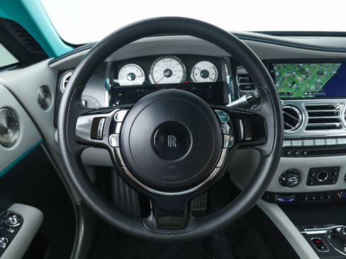 Used 2021 Rolls-Royce Wraith RWD image 27