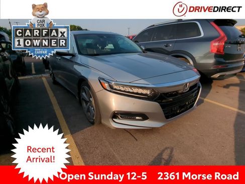 Used 2018 Honda Accord Touring image 1