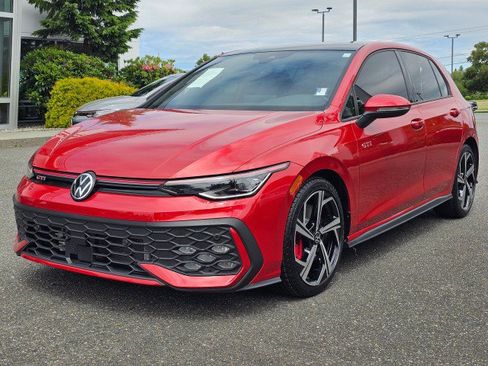 Certified 2025 Volkswagen GTI SE FWD image 7