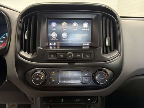 Used 2021 Chevrolet Colorado W/T w/ WT Convenience Package AWD/4WD image 18