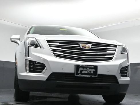 Used 2017 Cadillac XT5 Luxury w/ Driver Awareness Package AWD/4WD image 38