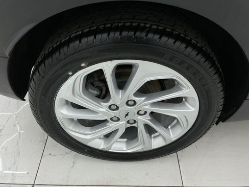 Used 2022 Chevrolet Bolt EUV LT w/ Driver Confidence Package FWD image 47