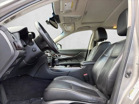 Used 2011 INFINITI M37 x w/ Premium Pkg AWD/4WD image 12