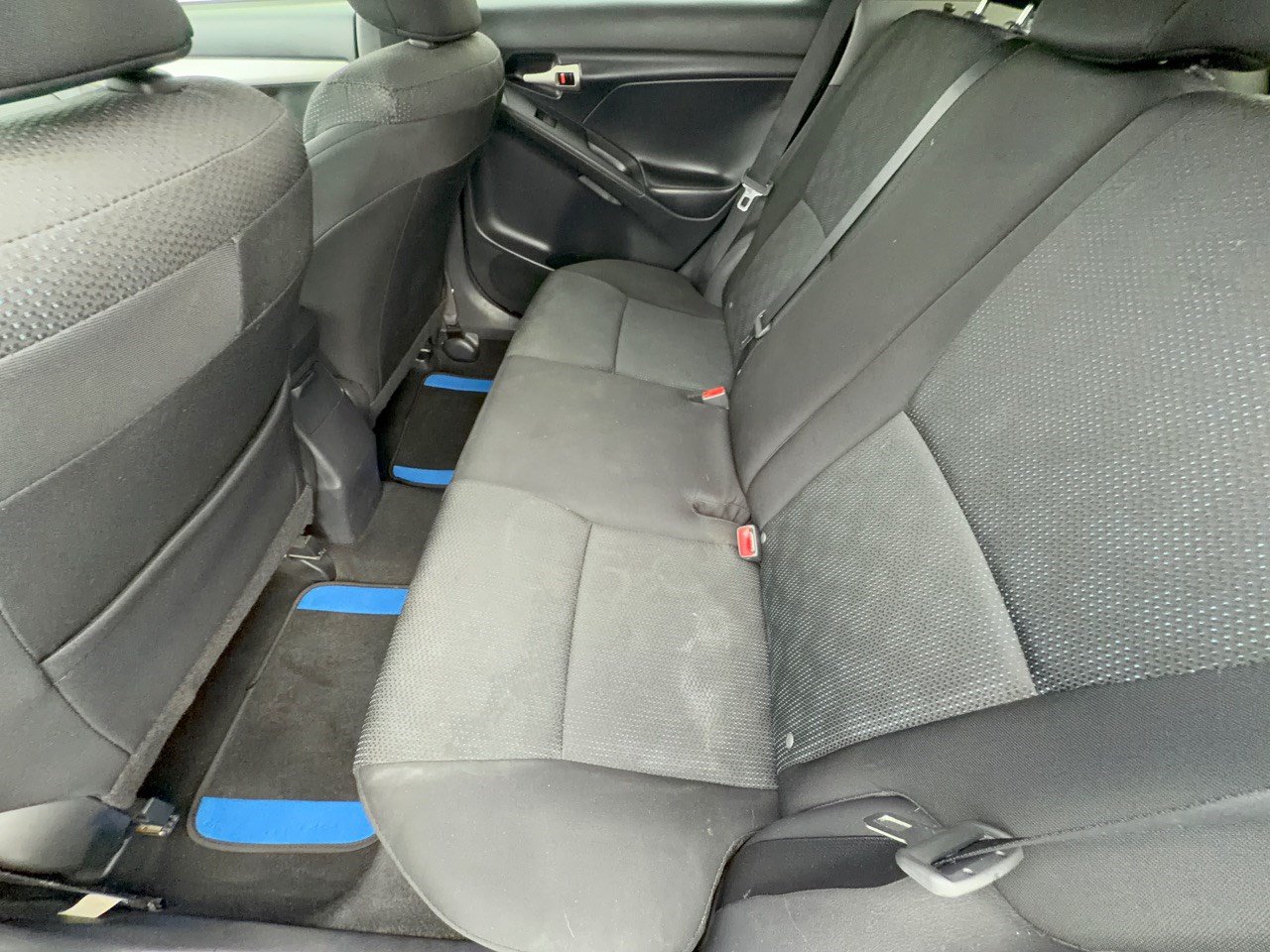 Used 2009 Toyota Matrix w/ PWR Pkg FWD image 25