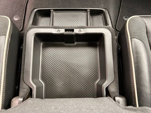 Used 2019 RAM 1500 Laramie image 26