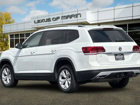 Used 2019 Volkswagen Atlas SE w/ Towing Package FWD image 3
