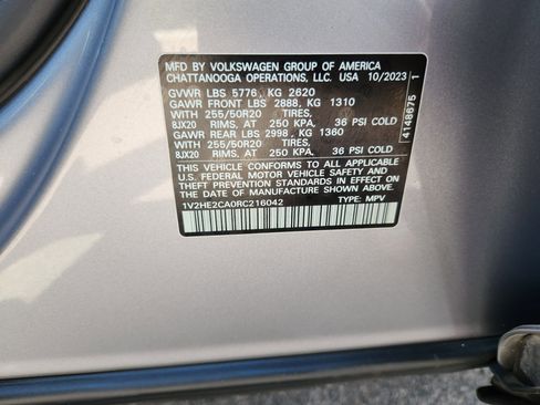 Used 2024 Volkswagen Atlas Cross Sport SE image 24