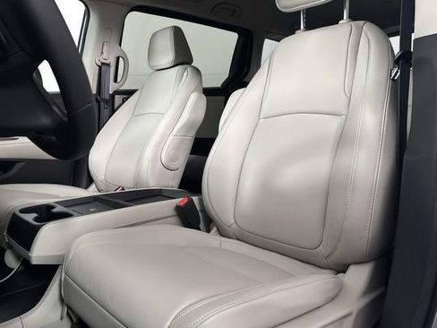 Used 2026 Honda Odyssey EX-L image 21